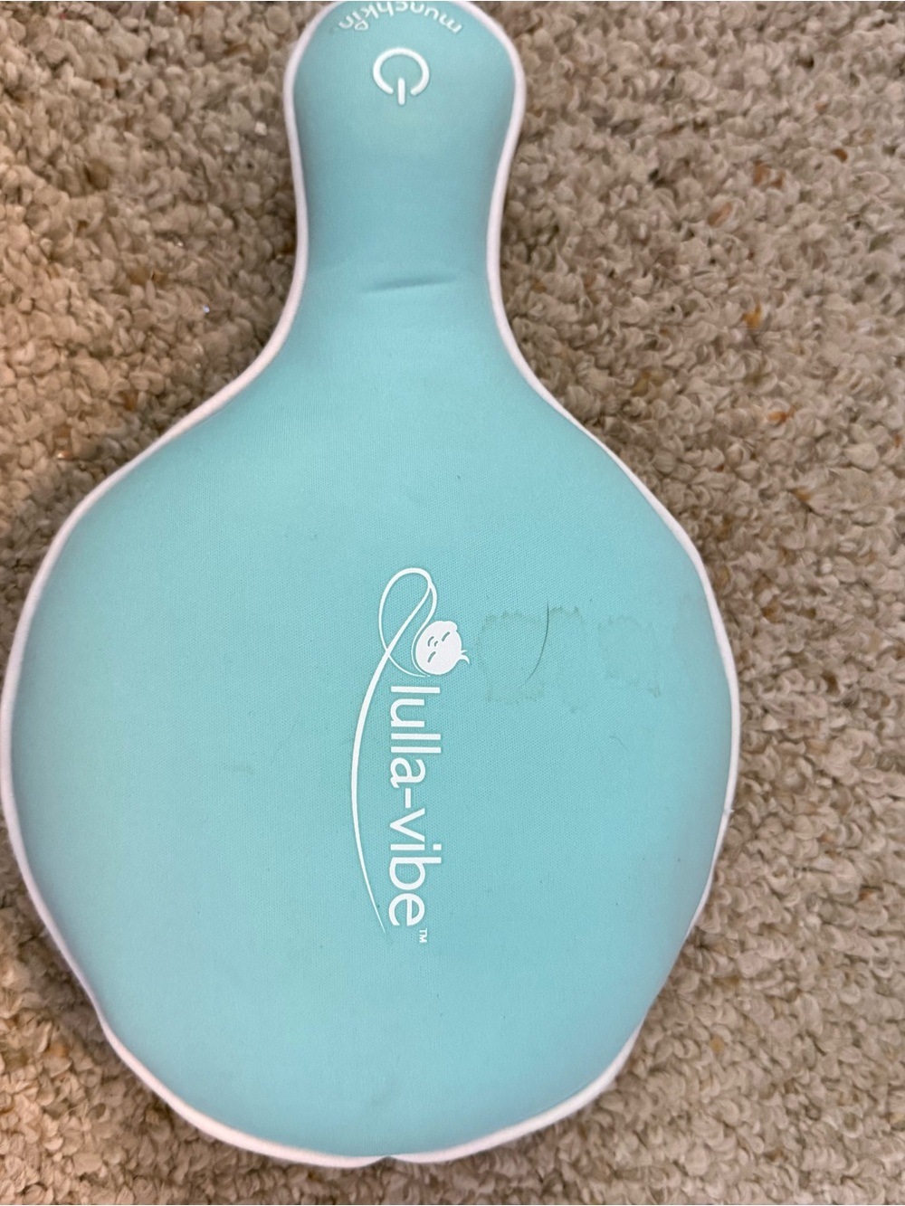 Munchkin Lulla-Vibe Portable Soothing Vibrating Pillow - Light Blue
